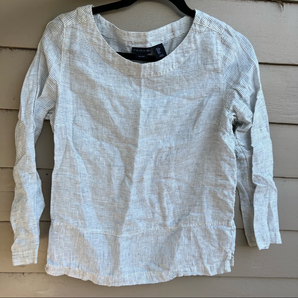 🌞 (3/$25) Tahari striped linen top